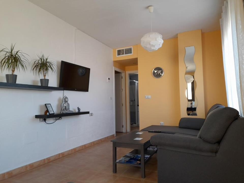 Apartamento Relax อากีลัส ภายนอก รูปภาพ