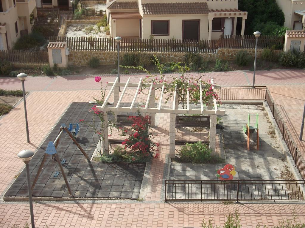 Apartamento Relax อากีลัส ภายนอก รูปภาพ